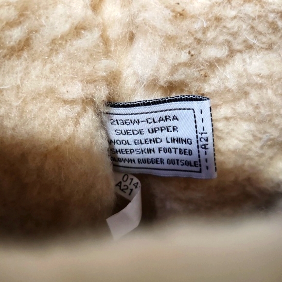 BearPaw Clara Suede, Wool Sheepskin Boots Women's Size 7 - Picture 10 of 13